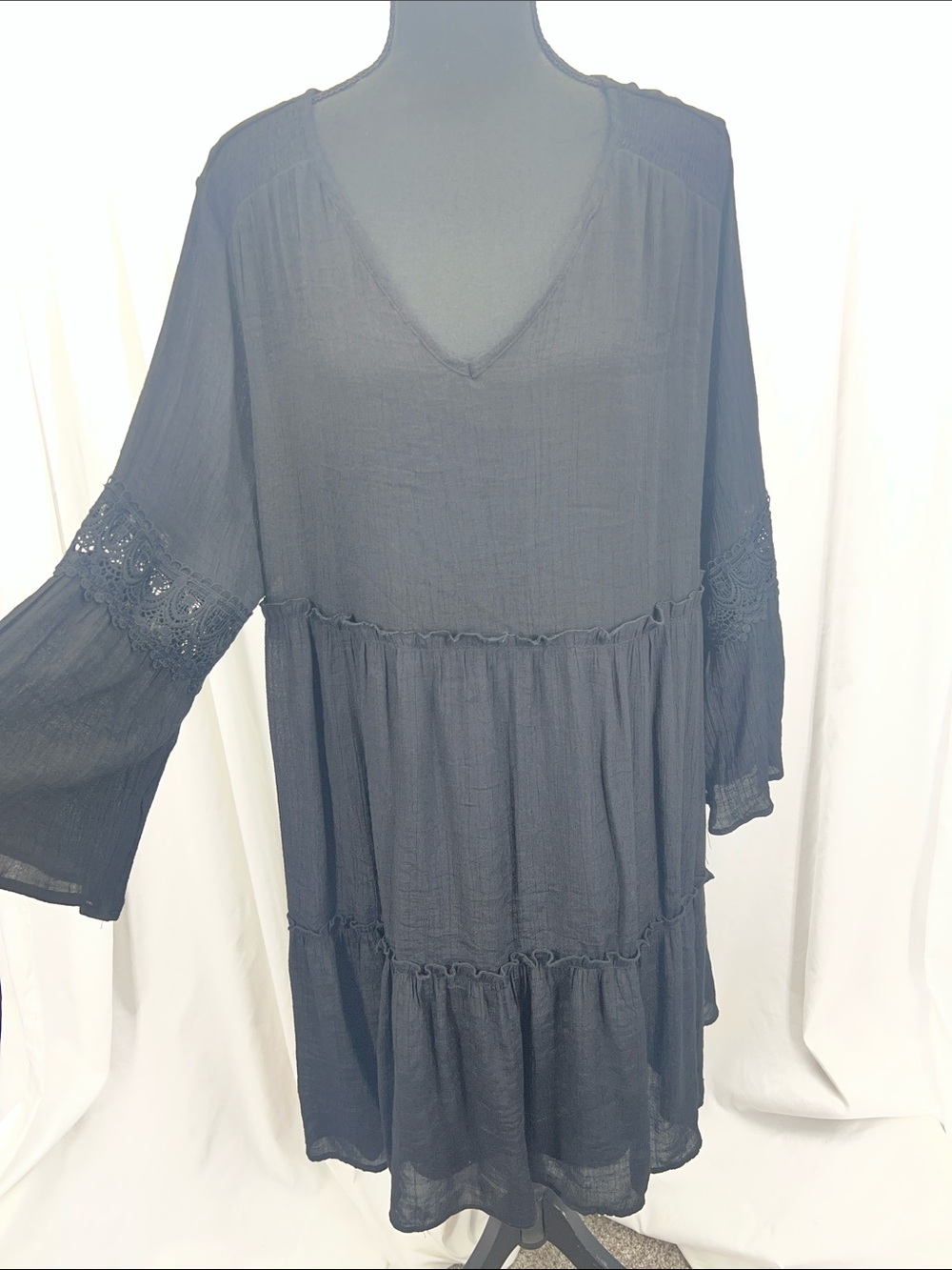Women’s Size 3X Black Midi Tiered V-Neck Dress Boho Goth Witchy Lace Pullover